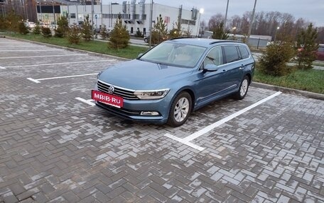 Volkswagen Passat B8 рестайлинг, 2018 год, 1 830 000 рублей, 6 фотография