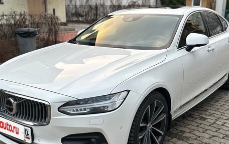 Volvo S90 II рестайлинг, 2021 год, 4 250 000 рублей, 2 фотография