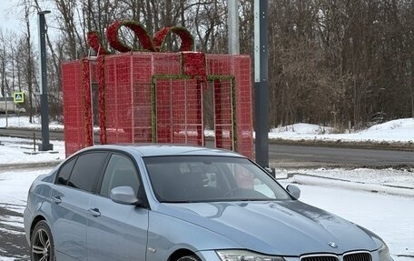 BMW 3 серия, 2009 год, 880 000 рублей, 2 фотография