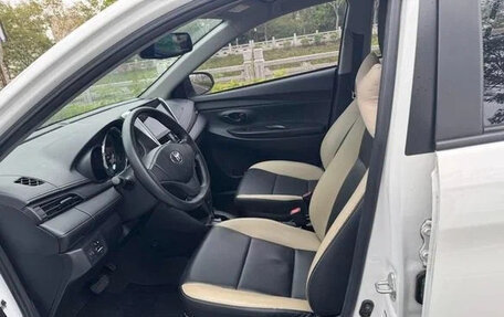 Toyota Yaris XP150 рестайлинг, 2022 год, 1 150 060 рублей, 7 фотография