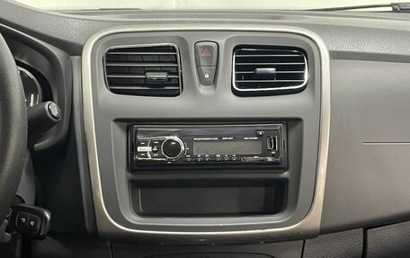 Renault Logan II, 2020 год, 929 000 рублей, 16 фотография