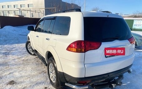 Mitsubishi Pajero Sport II рестайлинг, 2013 год, 1 800 000 рублей, 7 фотография