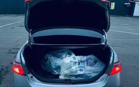 Toyota Camry, 2006 год, 680 000 рублей, 3 фотография