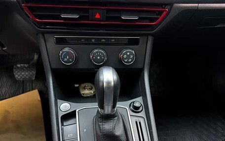 Volkswagen Lavida, 2022 год, 1 560 000 рублей, 15 фотография