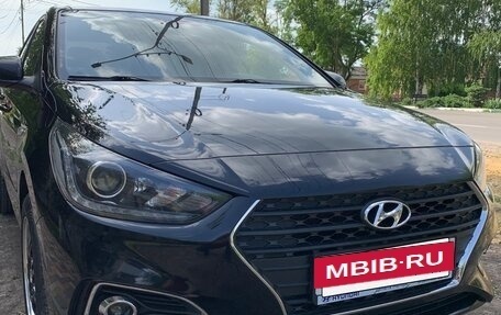 Hyundai Solaris II рестайлинг, 2017 год, 1 300 000 рублей, 6 фотография