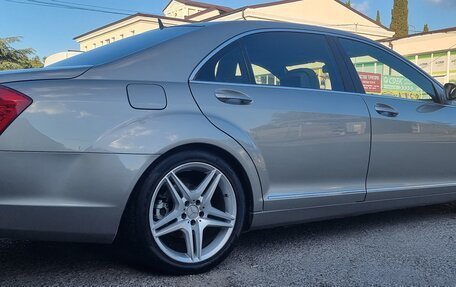 Mercedes-Benz S-Класс, 2006 год, 1 400 000 рублей, 15 фотография