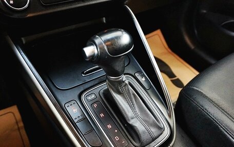 KIA Carens III (RP), 2016 год, 1 270 000 рублей, 17 фотография