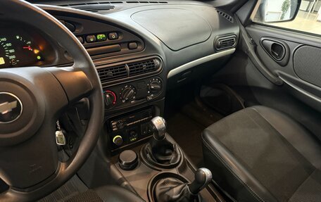 Chevrolet Niva I рестайлинг, 2014 год, 690 000 рублей, 17 фотография