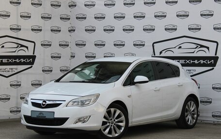 Opel Astra J, 2011 год, 730 000 рублей, 1 фотография