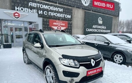 Renault Sandero II рестайлинг, 2018 год, 830 000 рублей, 1 фотография