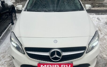 Mercedes-Benz A-Класс, 2016 год, 2 000 000 рублей, 3 фотография