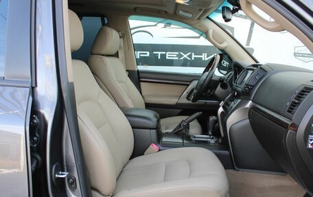 Toyota Land Cruiser 200, 2010 год, 3 150 000 рублей, 17 фотография