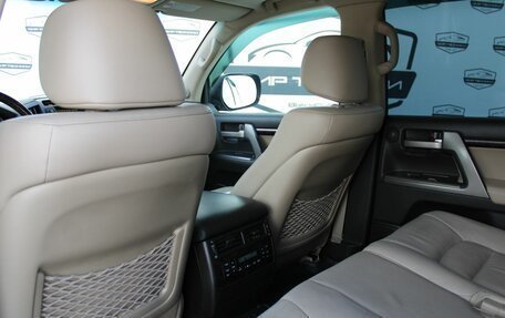 Toyota Land Cruiser 200, 2010 год, 3 150 000 рублей, 18 фотография