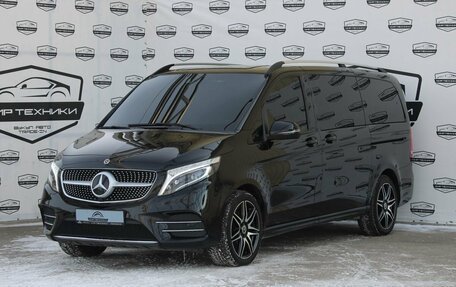 Mercedes-Benz V-Класс, 2019 год, 5 900 000 рублей, 2 фотография