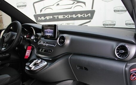 Mercedes-Benz V-Класс, 2019 год, 5 900 000 рублей, 14 фотография