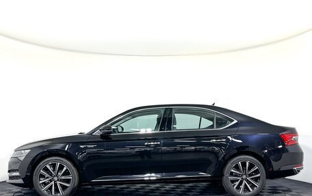 Skoda Superb III рестайлинг, 2025 год, 3 990 000 рублей, 9 фотография