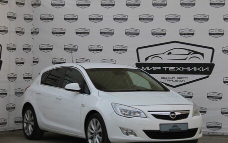 Opel Astra J, 2011 год, 730 000 рублей, 4 фотография
