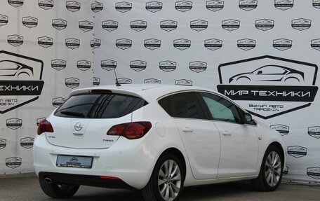 Opel Astra J, 2011 год, 730 000 рублей, 5 фотография