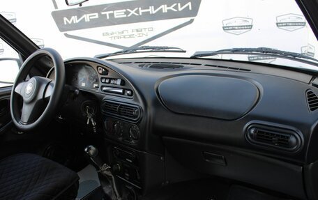 Chevrolet Niva I рестайлинг, 2012 год, 595 000 рублей, 15 фотография