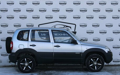 Chevrolet Niva I рестайлинг, 2012 год, 595 000 рублей, 9 фотография