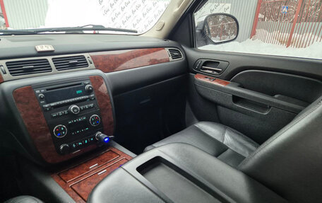 Chevrolet Tahoe III, 2012 год, 2 690 000 рублей, 18 фотография