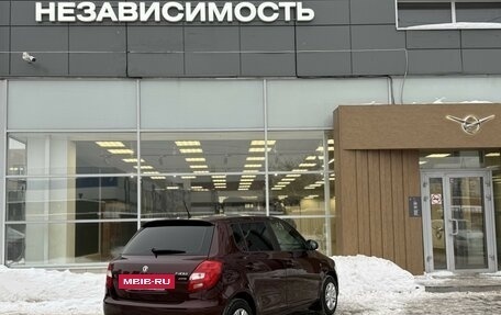 Skoda Fabia II, 2011 год, 660 000 рублей, 3 фотография