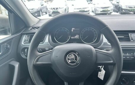 Skoda Rapid I, 2018 год, 1 081 000 рублей, 11 фотография