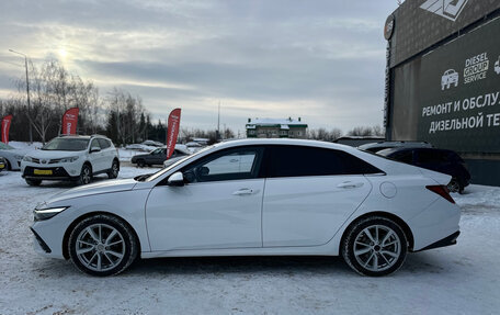 Hyundai Elantra, 2023 год, 1 970 000 рублей, 4 фотография