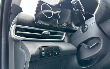 Hyundai Elantra, 2023 год, 1 970 000 рублей, 12 фотография