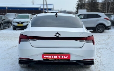 Hyundai Elantra, 2023 год, 1 970 000 рублей, 6 фотография