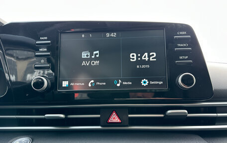 Hyundai Elantra, 2023 год, 1 970 000 рублей, 20 фотография