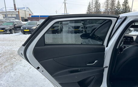 Hyundai Elantra, 2023 год, 1 970 000 рублей, 26 фотография