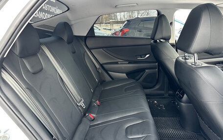 Hyundai Elantra, 2023 год, 1 970 000 рублей, 29 фотография