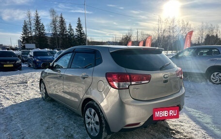 KIA Rio III рестайлинг, 2015 год, 950 000 рублей, 5 фотография