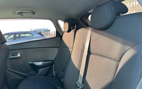 KIA Rio III рестайлинг, 2015 год, 950 000 рублей, 24 фотография