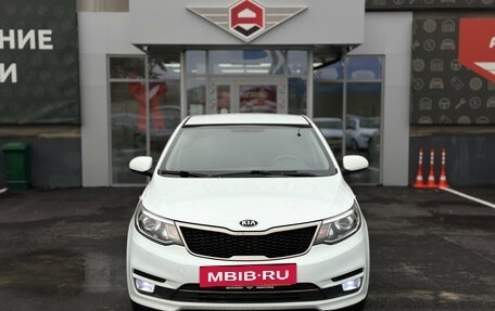 KIA Rio III рестайлинг, 2015 год, 994 990 рублей, 2 фотография