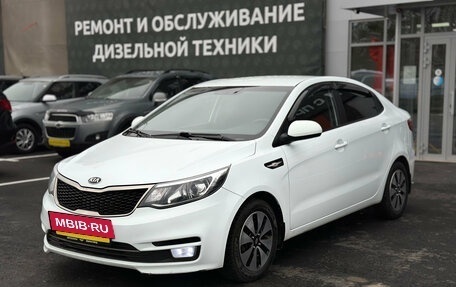 KIA Rio III рестайлинг, 2015 год, 994 990 рублей, 3 фотография