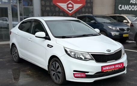 KIA Rio III рестайлинг, 2015 год, 994 990 рублей, 9 фотография