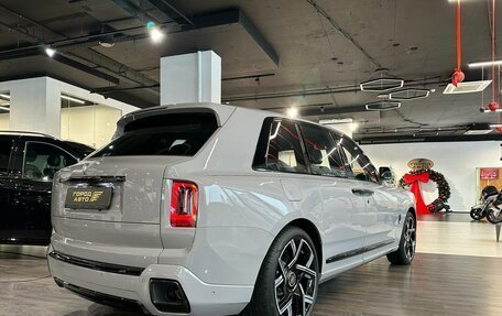 Rolls-Royce Cullinan, 2025 год, 69 000 000 рублей, 7 фотография