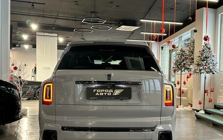 Rolls-Royce Cullinan, 2025 год, 69 000 000 рублей, 11 фотография