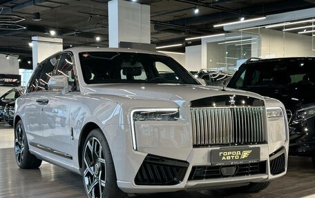 Rolls-Royce Cullinan, 2025 год, 69 000 000 рублей, 18 фотография
