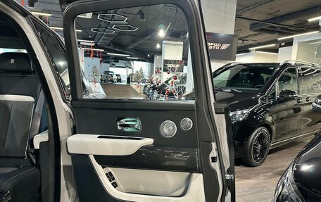 Rolls-Royce Cullinan, 2025 год, 69 000 000 рублей, 21 фотография