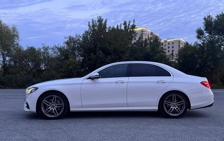 Mercedes-Benz E-Класс, 2018 год, 3 200 000 рублей, 9 фотография