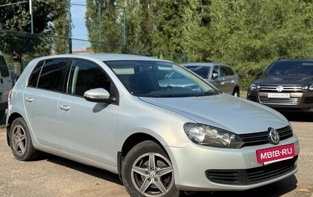 Volkswagen Golf VI, 2010 год, 850 000 рублей, 2 фотография