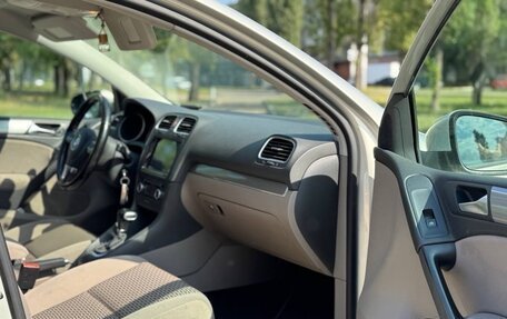 Volkswagen Golf VI, 2010 год, 850 000 рублей, 10 фотография