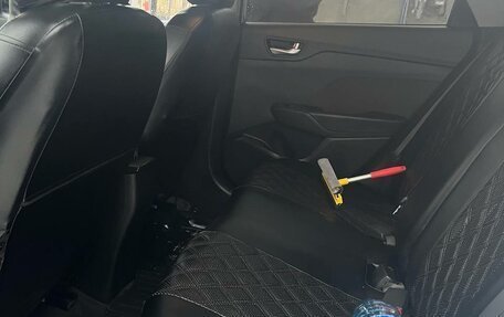 Hyundai Solaris II рестайлинг, 2017 год, 1 350 000 рублей, 16 фотография