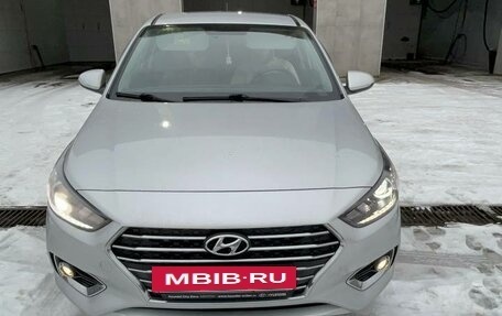 Hyundai Solaris II рестайлинг, 2017 год, 1 350 000 рублей, 14 фотография