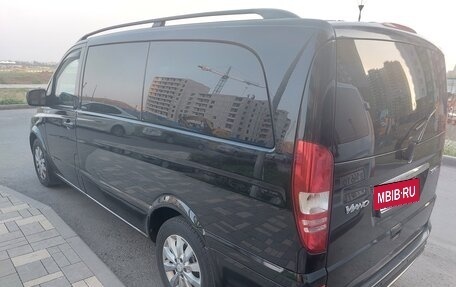 Mercedes-Benz Viano, 2011 год, 2 350 000 рублей, 4 фотография