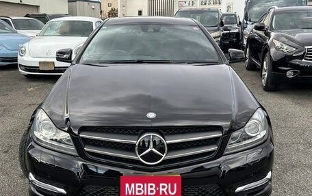 Mercedes-Benz C-Класс, 2015 год, 1 342 000 рублей, 4 фотография