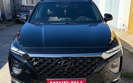 Hyundai Santa Fe IV, 2019 год, 3 550 000 рублей, 1 фотография